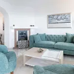 Zohra Sea View *